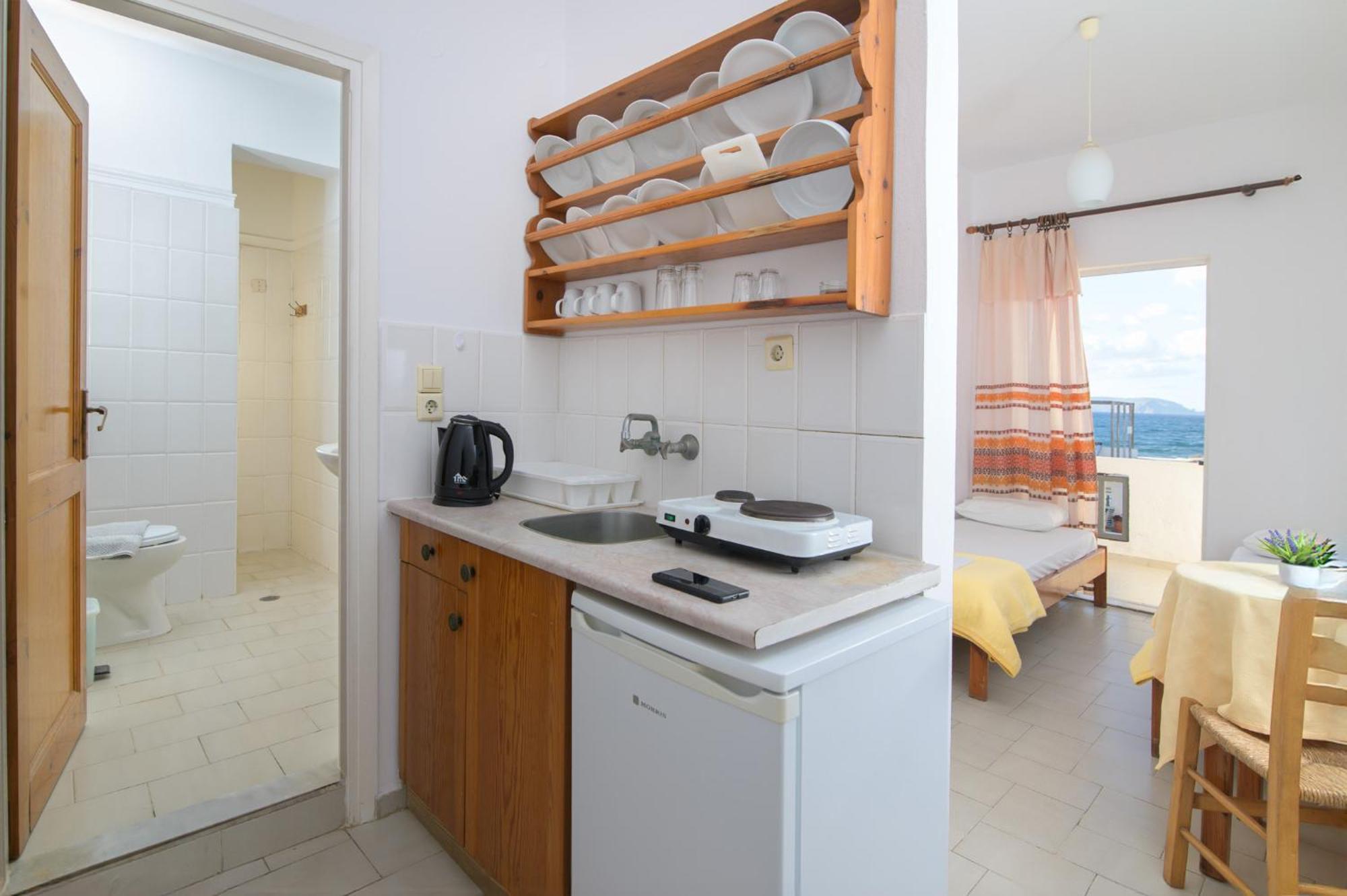 Haris Aparthotel Kokkini Hani